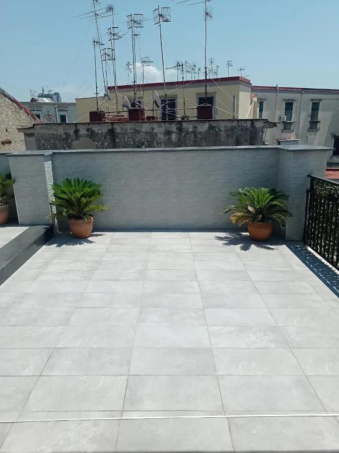 شقة La Terrazza Del Corso نابولي
