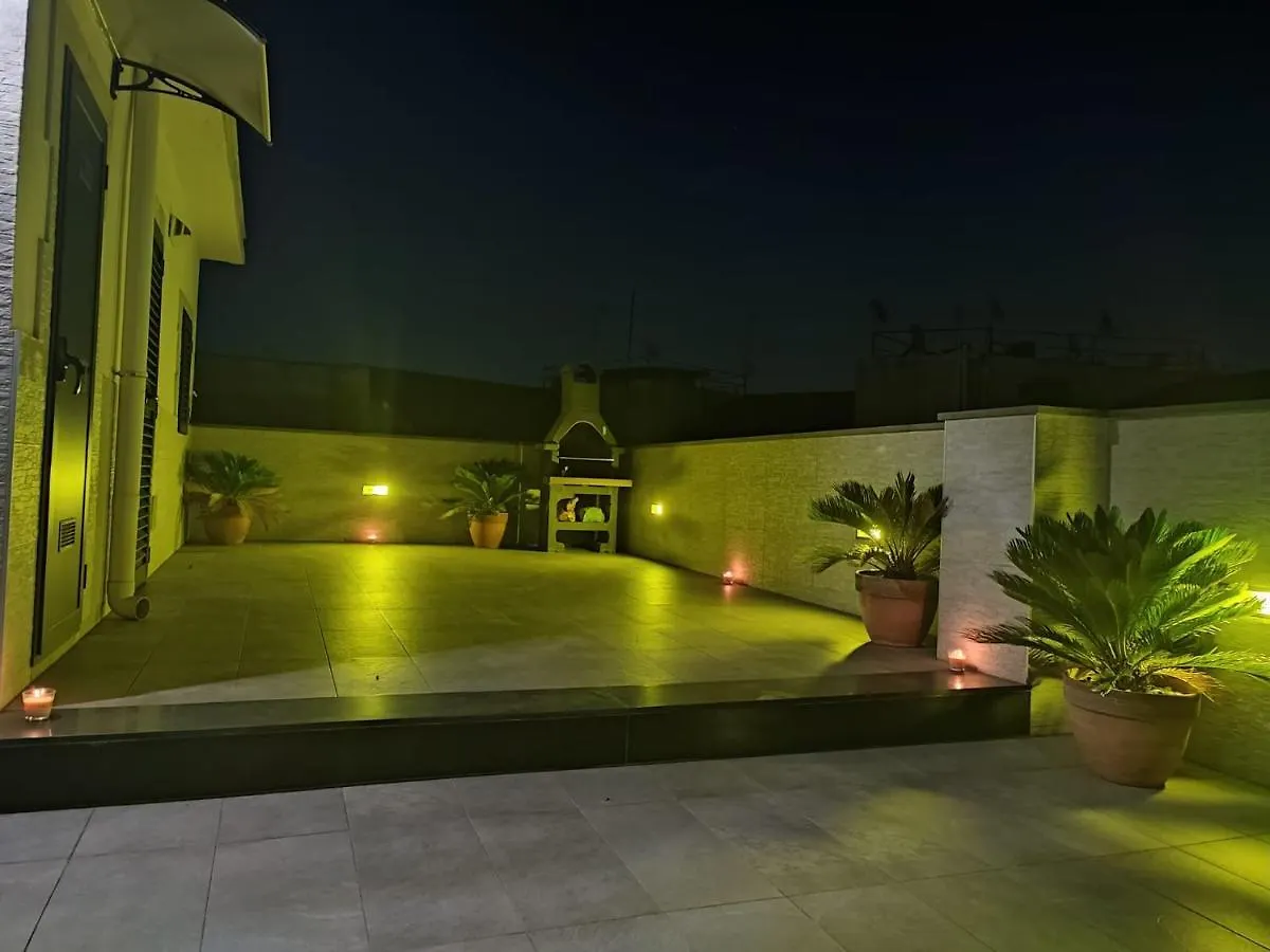 شقة La Terrazza Del Corso نابولي إيطاليا